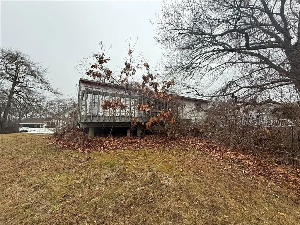 6 Holmes Street Westerly RI 02891
