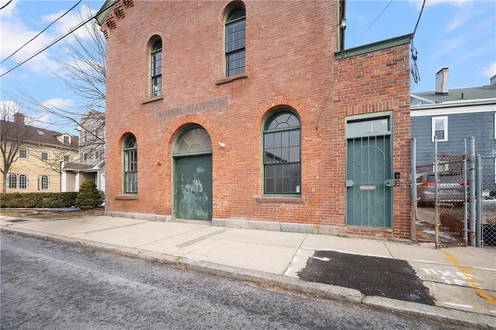 4 Pallas Street Providence RI 02903