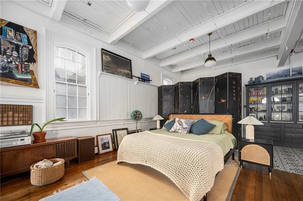 4 Pallas Street Providence RI 02903