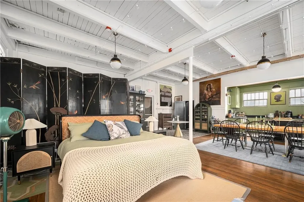 4 Pallas Street Providence RI 02903