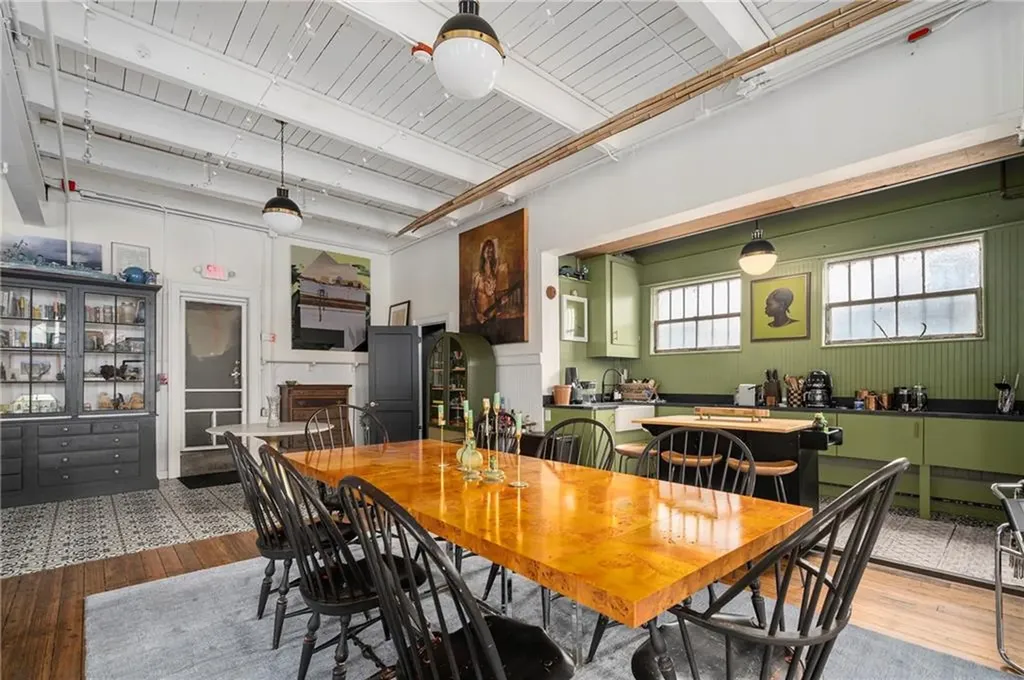 4 Pallas Street Providence RI 02903