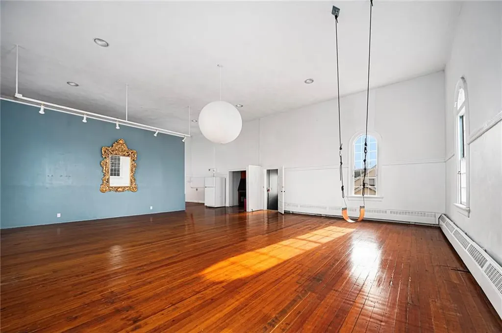 4 Pallas Street Providence RI 02903