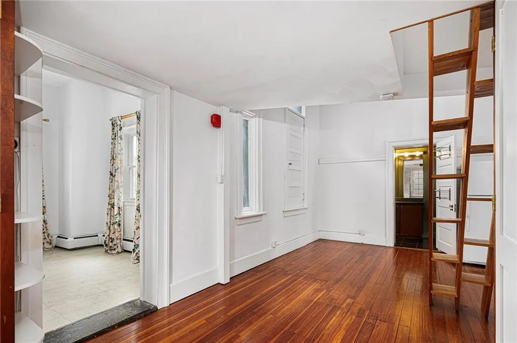4 Pallas Street Providence RI 02903