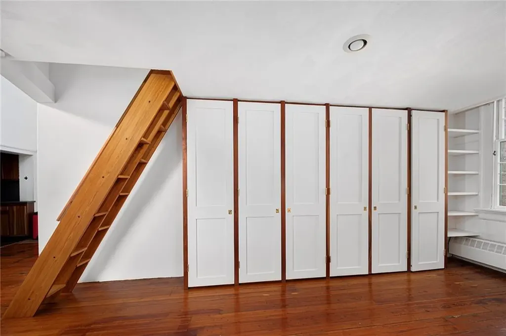 4 Pallas Street Providence RI 02903