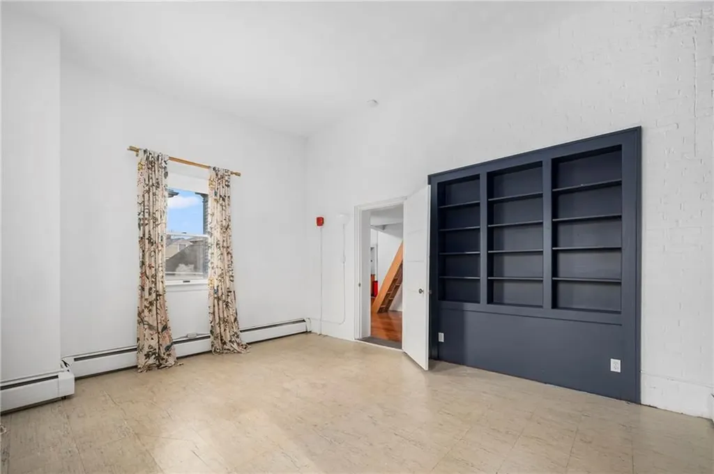 4 Pallas Street Providence RI 02903