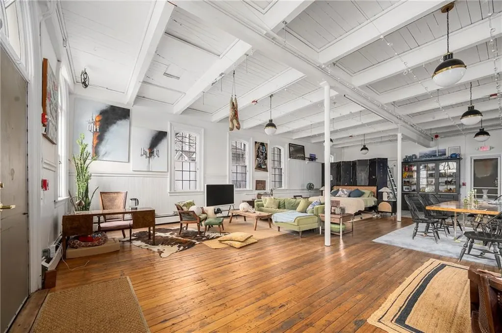 4 Pallas Street Providence RI 02903