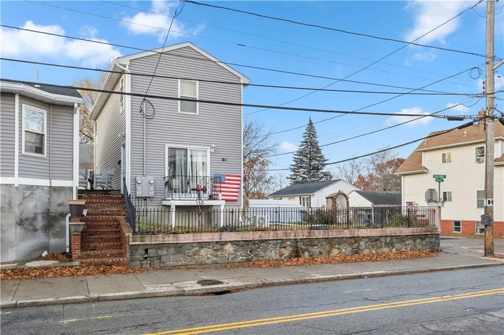 120 Hawkins Street Providence RI 02908