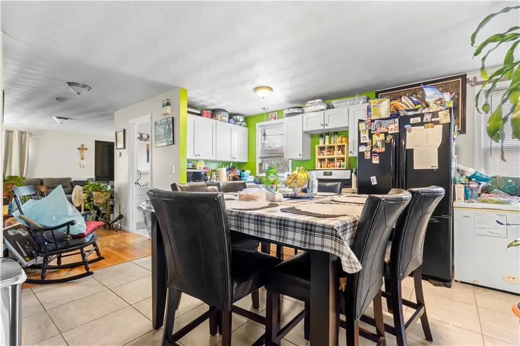 120 Hawkins Street Providence RI 02908