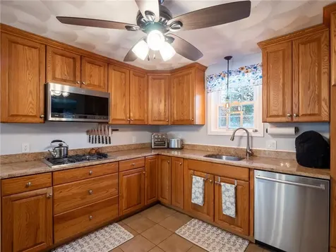 94 Susan Bowen Road Coventry RI 02827