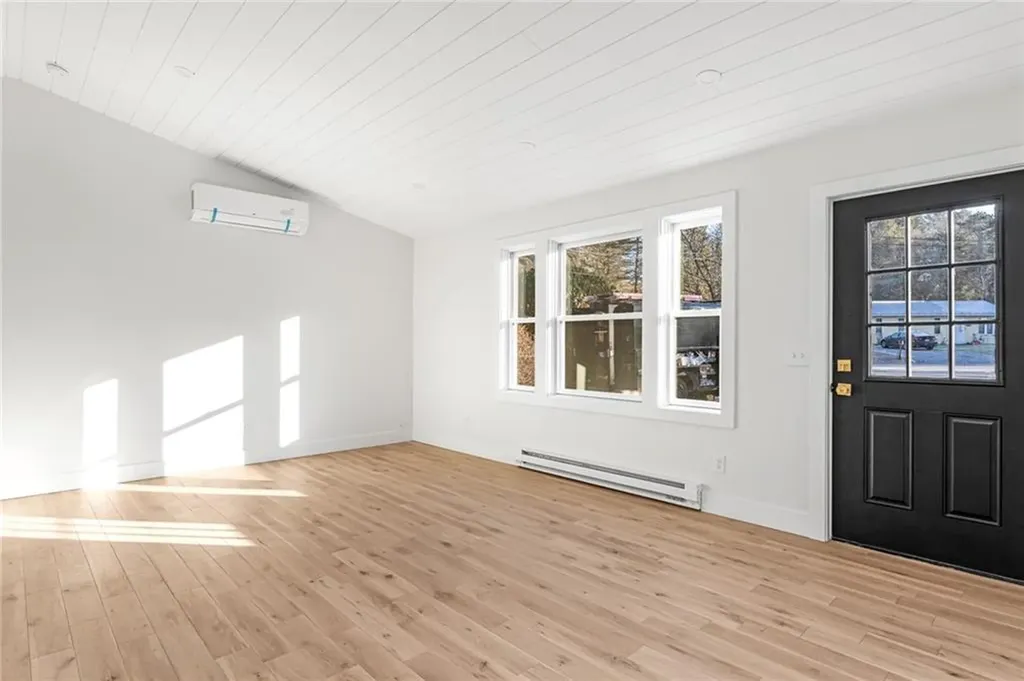 14 Tarpon Lane Charlestown RI 02813