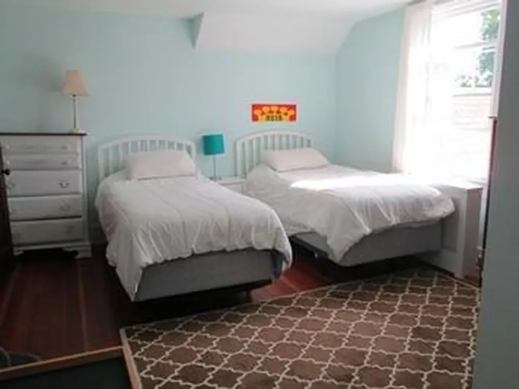 79 Green Lane Jamestown RI 02835
