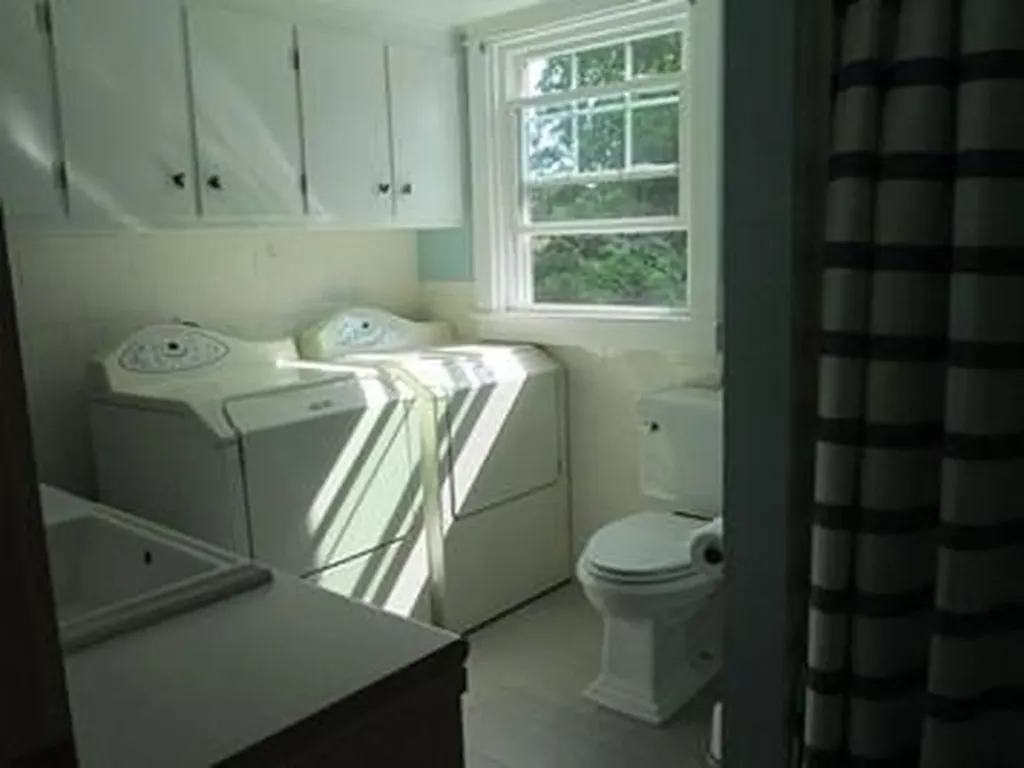 79 Green Lane Jamestown RI 02835