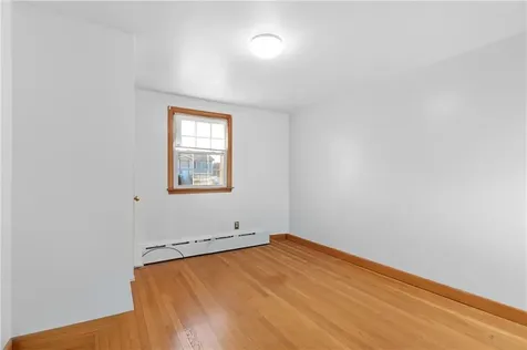 233 Turnpike Avenue Portsmouth RI 02871