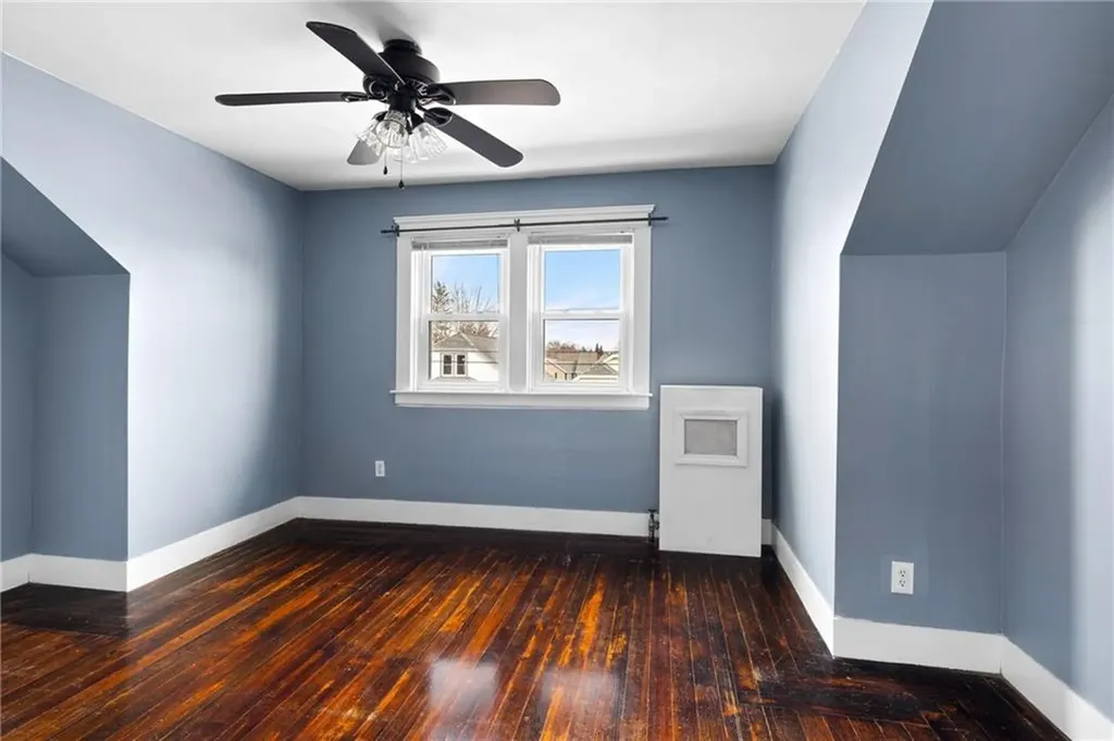 47 Holburn Avenue Cranston RI 02910