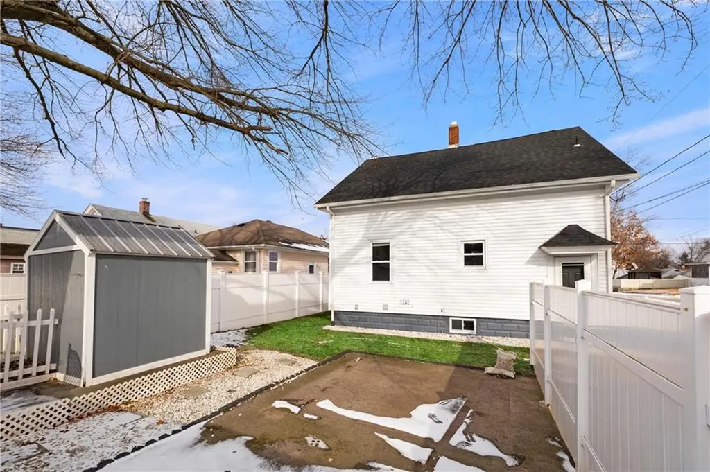 47 Holburn Avenue Cranston RI 02910