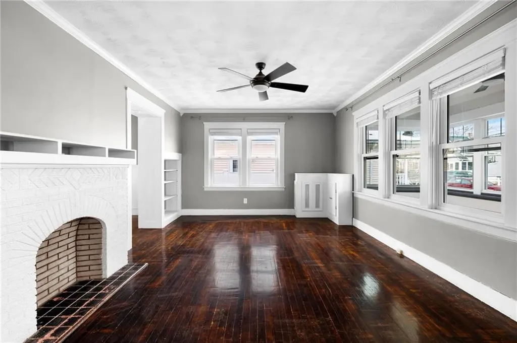 47 Holburn Avenue Cranston RI 02910