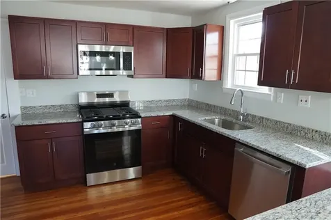 46 Royland Road Warwick RI 02889