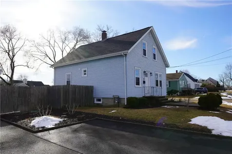 46 Royland Road Warwick RI 02889