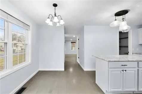 143 Morse Avenue Warwick RI 02886