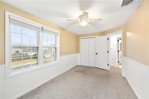 143 Morse Avenue Warwick RI 02886