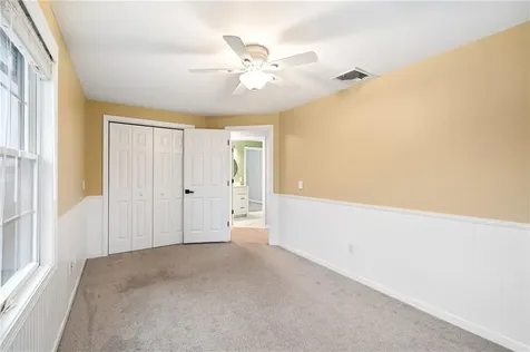 143 Morse Avenue Warwick RI 02886