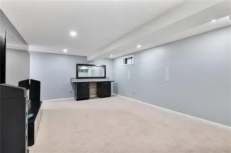 143 Morse Avenue Warwick RI 02886