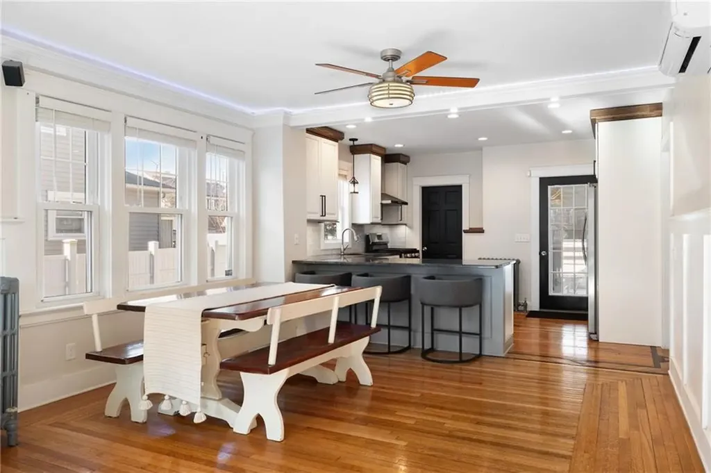 73 Moorland Avenue Cranston RI 02905