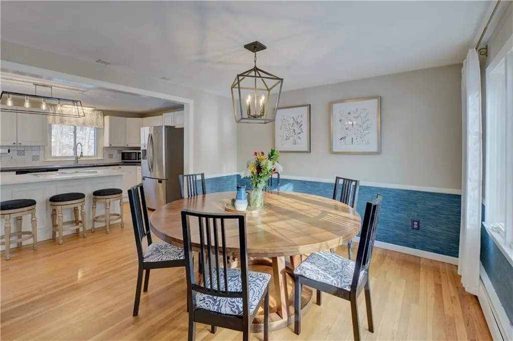 219 Brian Drive Warwick RI 02886