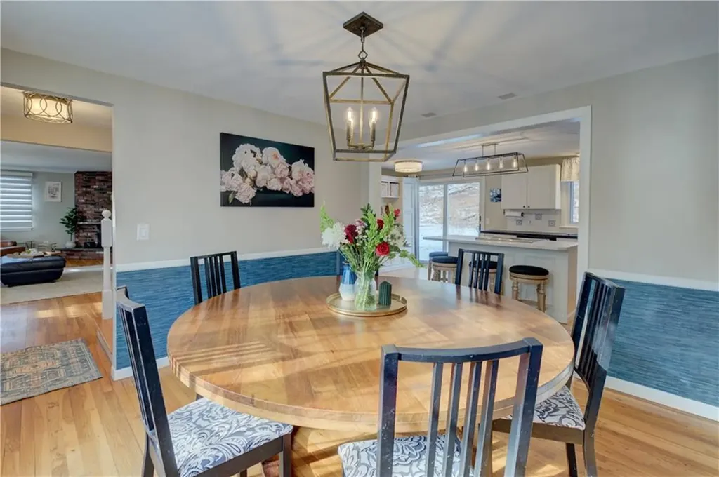 219 Brian Drive Warwick RI 02886