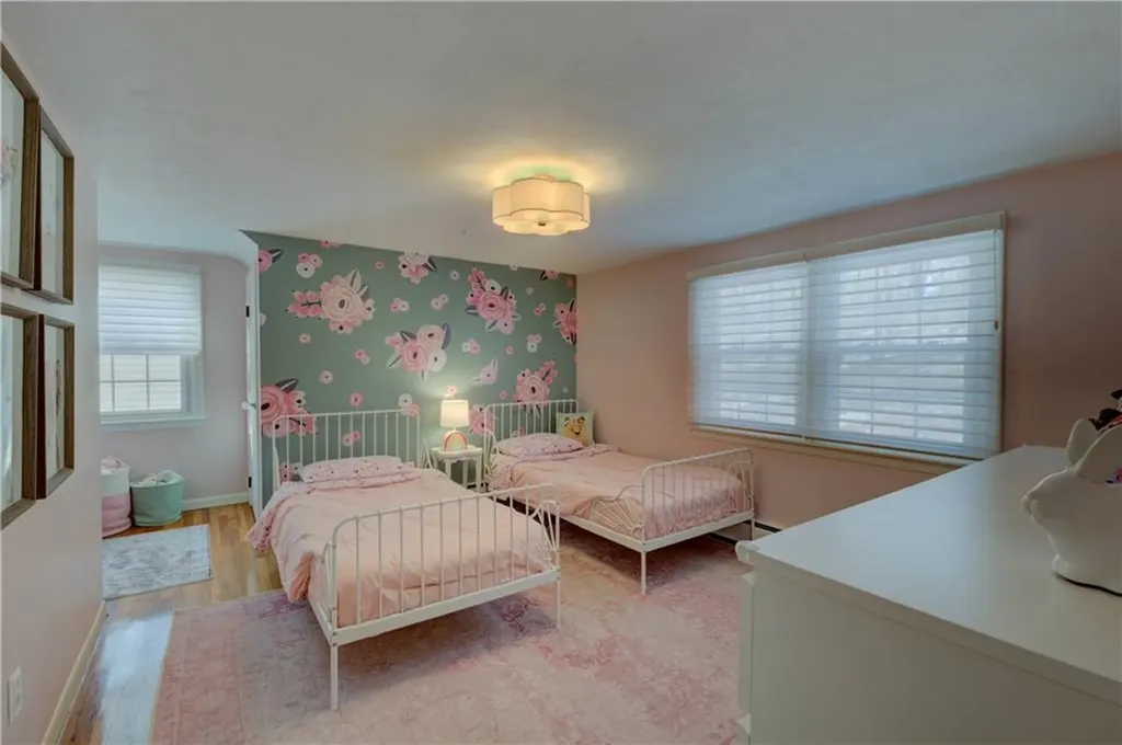 219 Brian Drive Warwick RI 02886