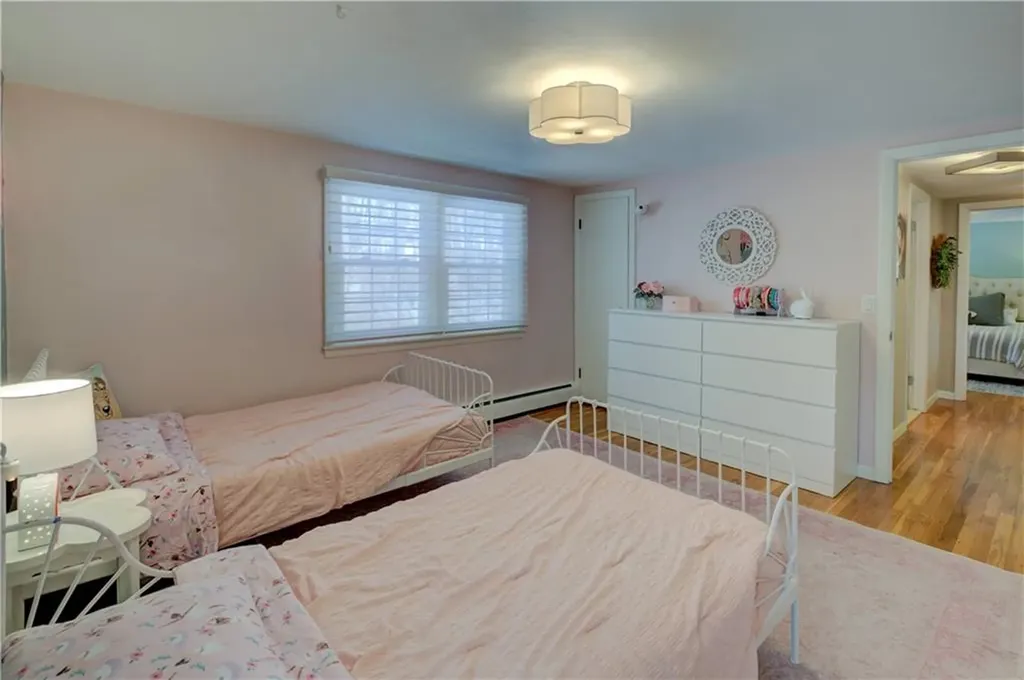 219 Brian Drive Warwick RI 02886