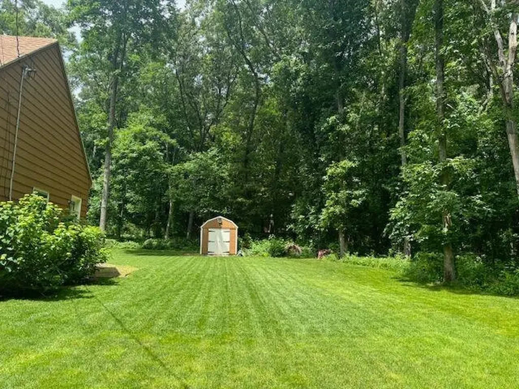 219 Brian Drive Warwick RI 02886