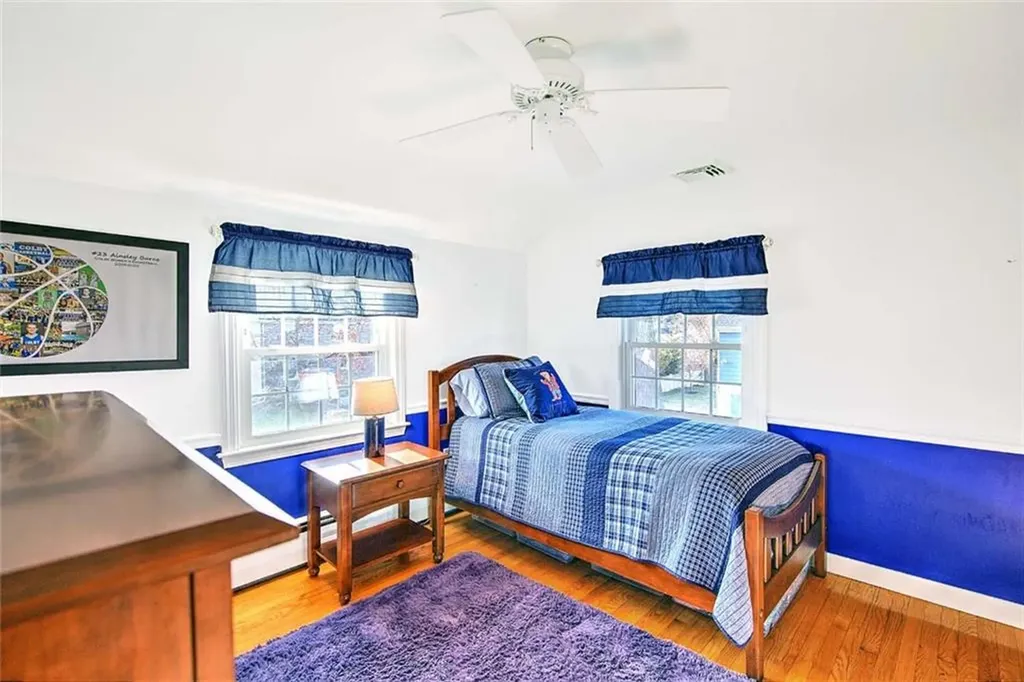 17 Briarwood Drive Barrington RI 02806