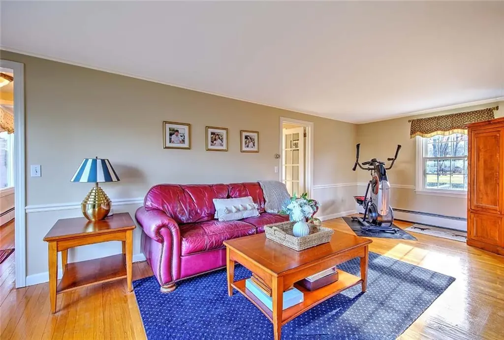 17 Briarwood Drive Barrington RI 02806