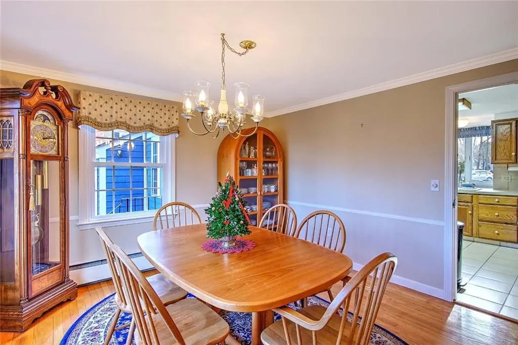 17 Briarwood Drive Barrington RI 02806