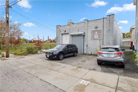 39 De Soto Street Providence RI 02909