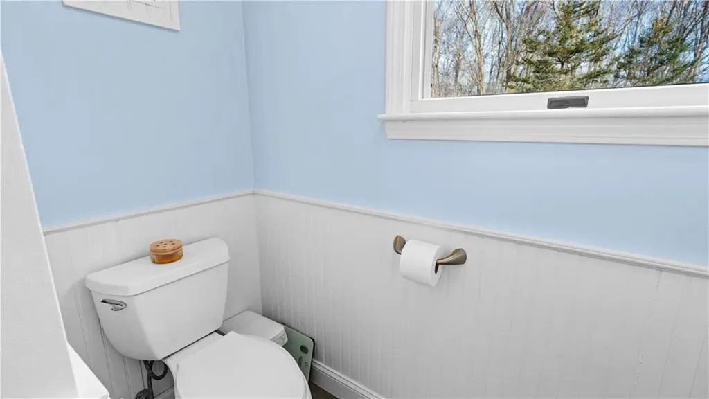 267 Yawgoo Valley Road Exeter RI 02822