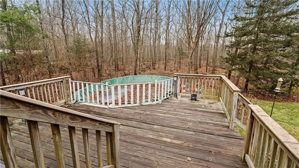 267 Yawgoo Valley Road Exeter RI 02822