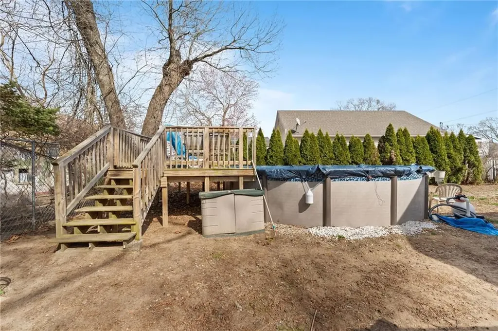 75 Northup Street Warwick RI 02889