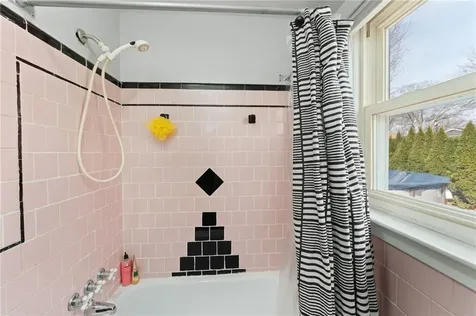 75 Northup Street Warwick RI 02889