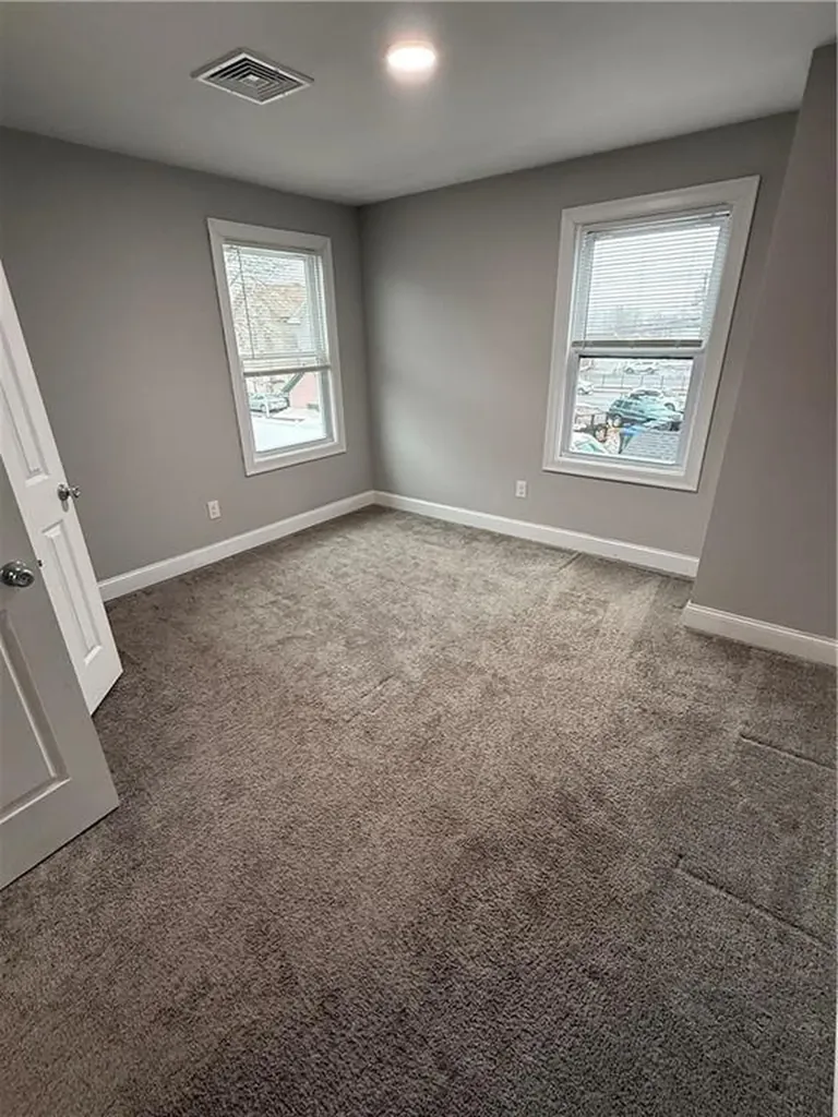 25 Denison Street Providence RI 02904