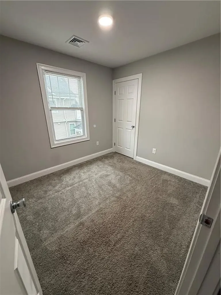 25 Denison Street Providence RI 02904