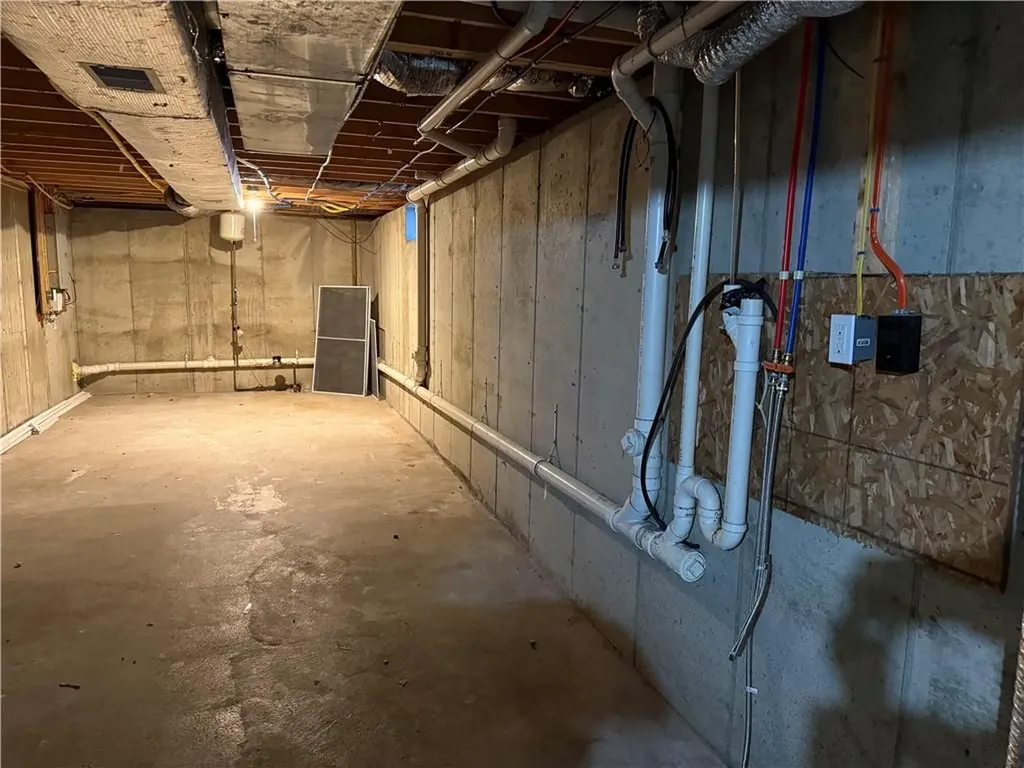 25 Denison Street Providence RI 02904