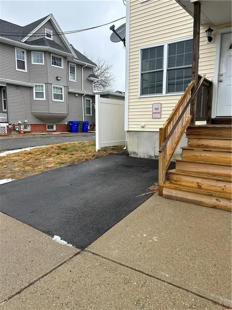 25 Denison Street Providence RI 02904