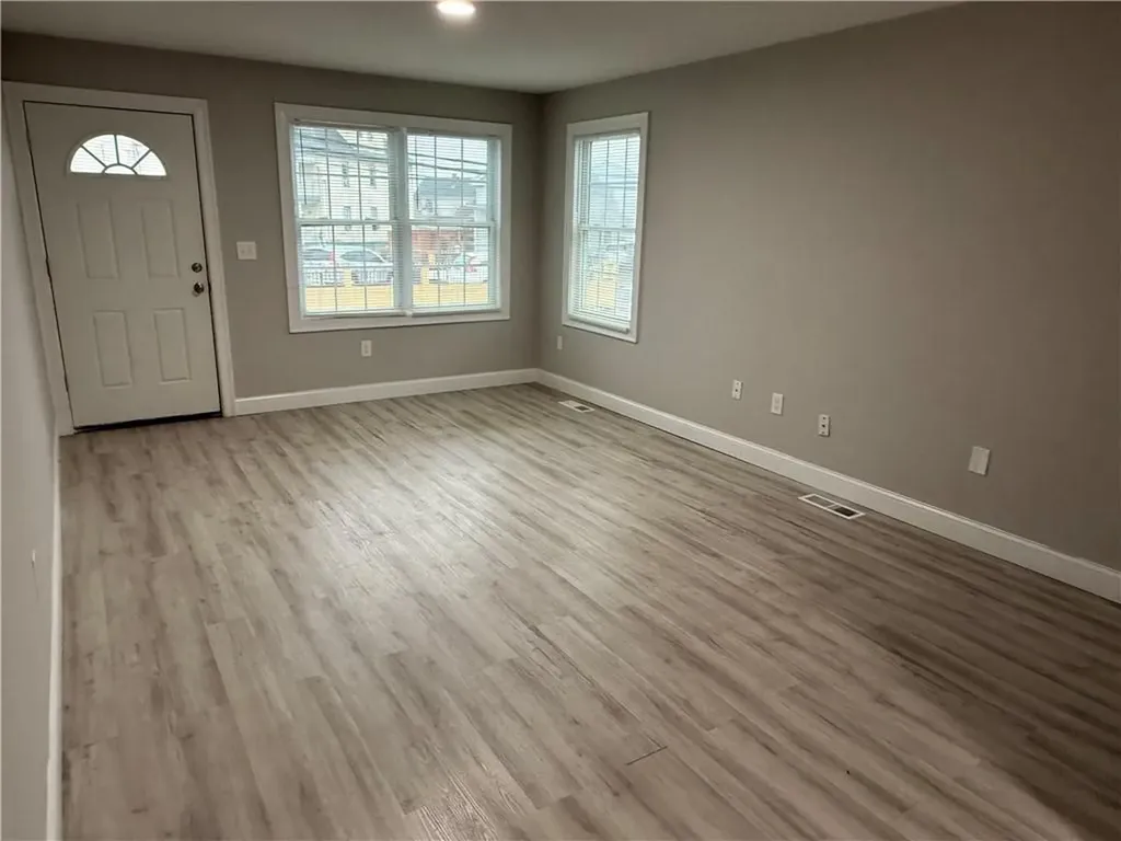 25 Denison Street Providence RI 02904