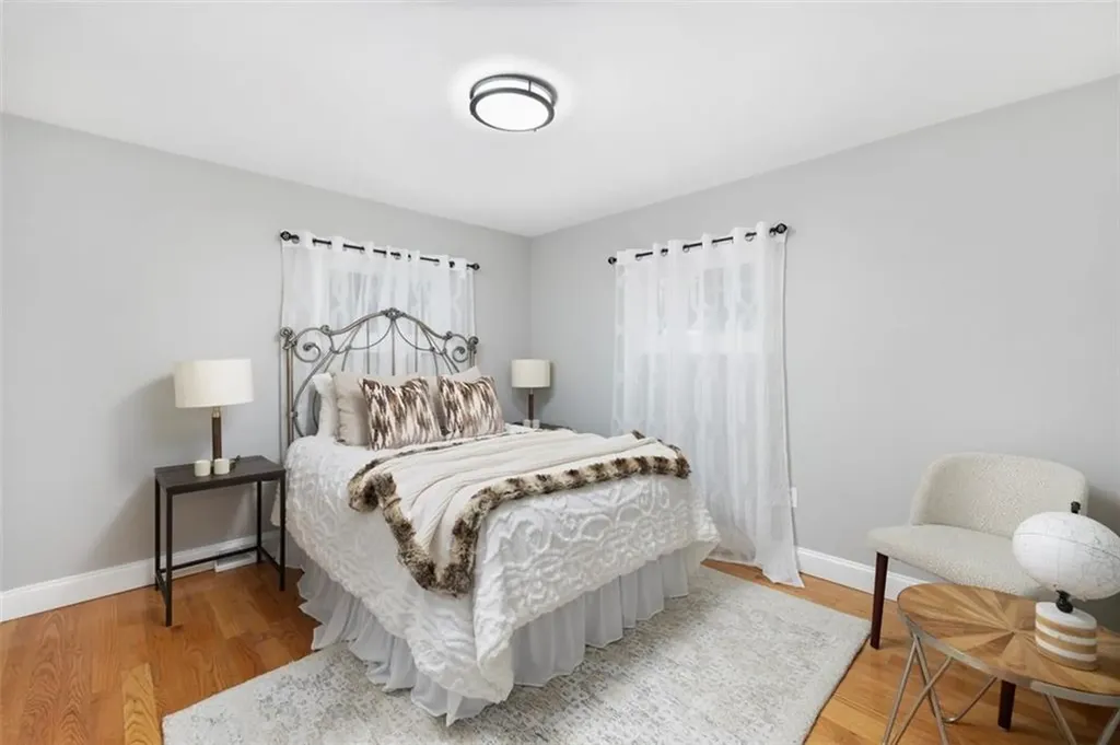374 Crandall Road Tiverton RI 02878