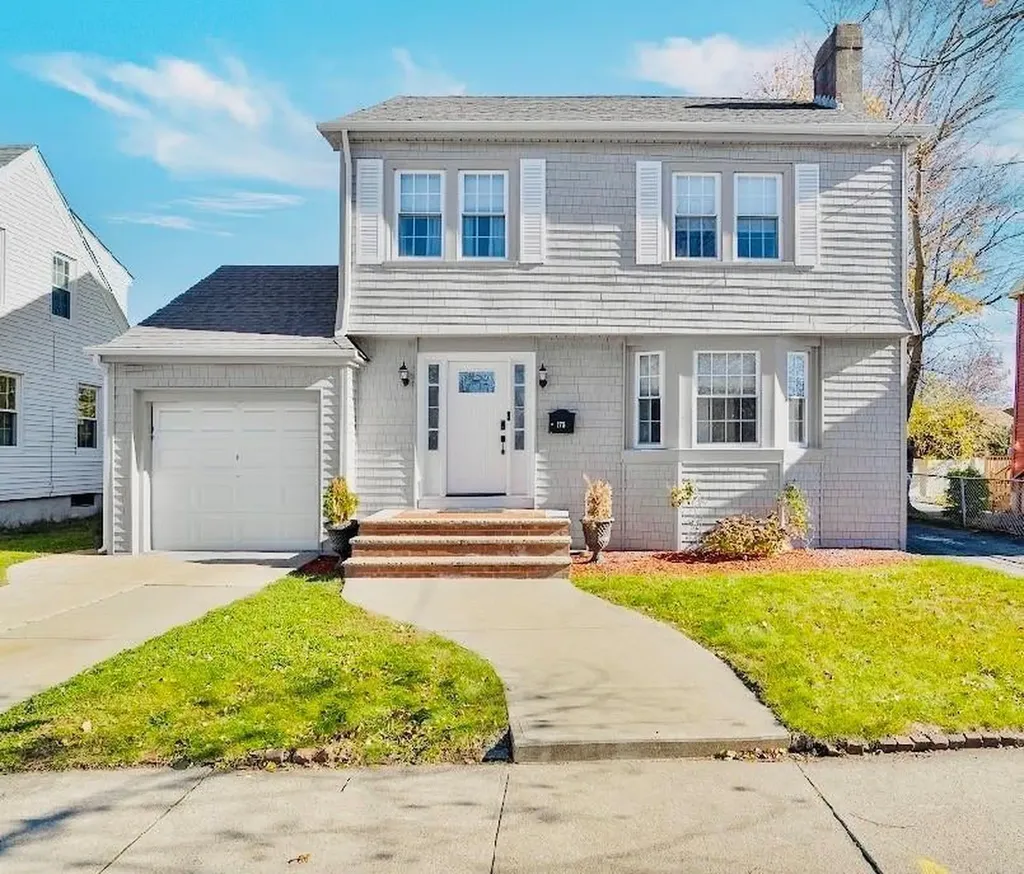 175 Canton Street Providence RI 02908