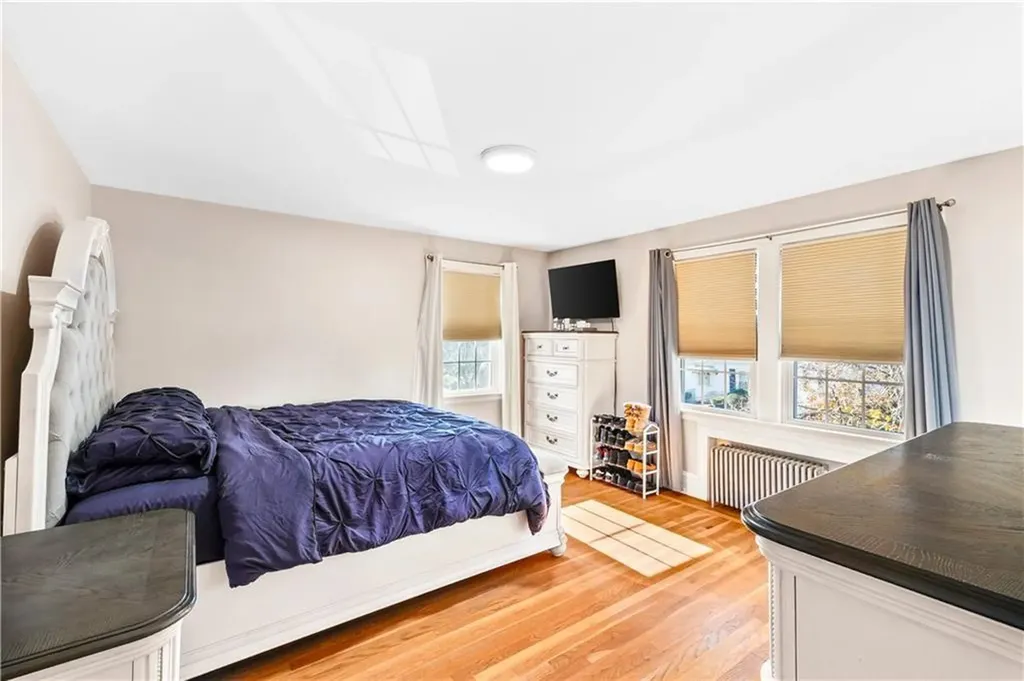 175 Canton Street Providence RI 02908