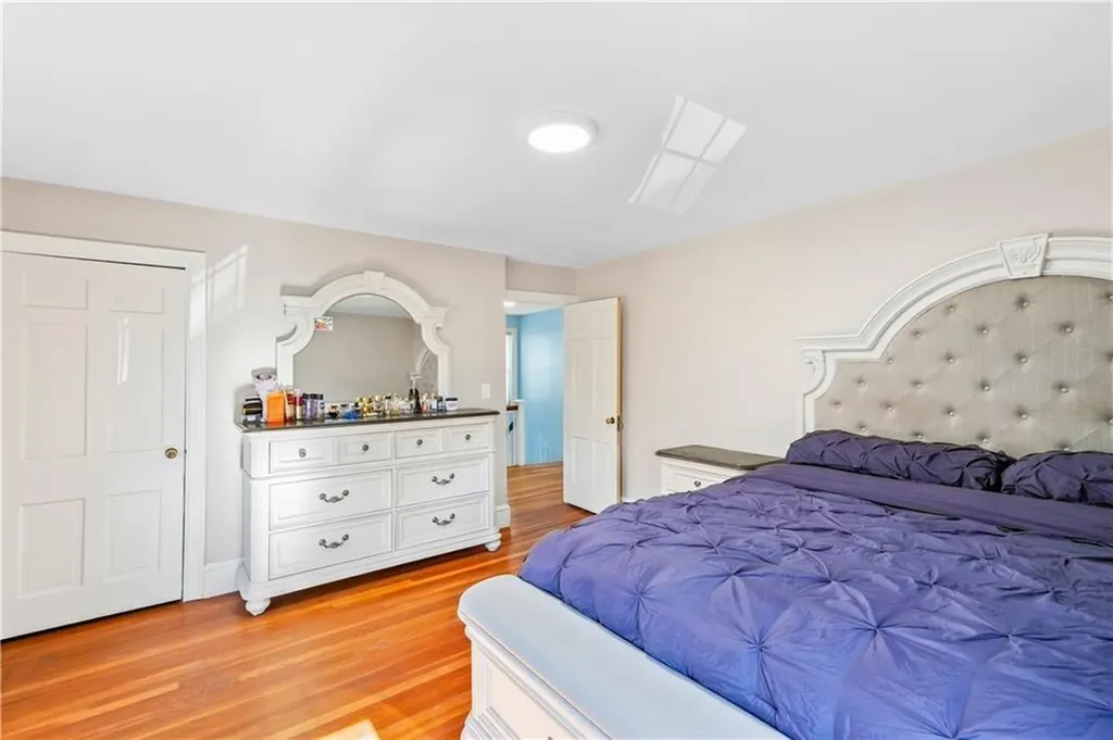 175 Canton Street Providence RI 02908