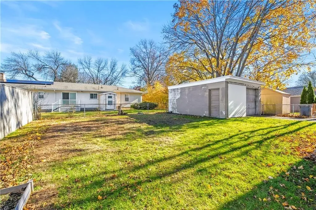 175 Canton Street Providence RI 02908